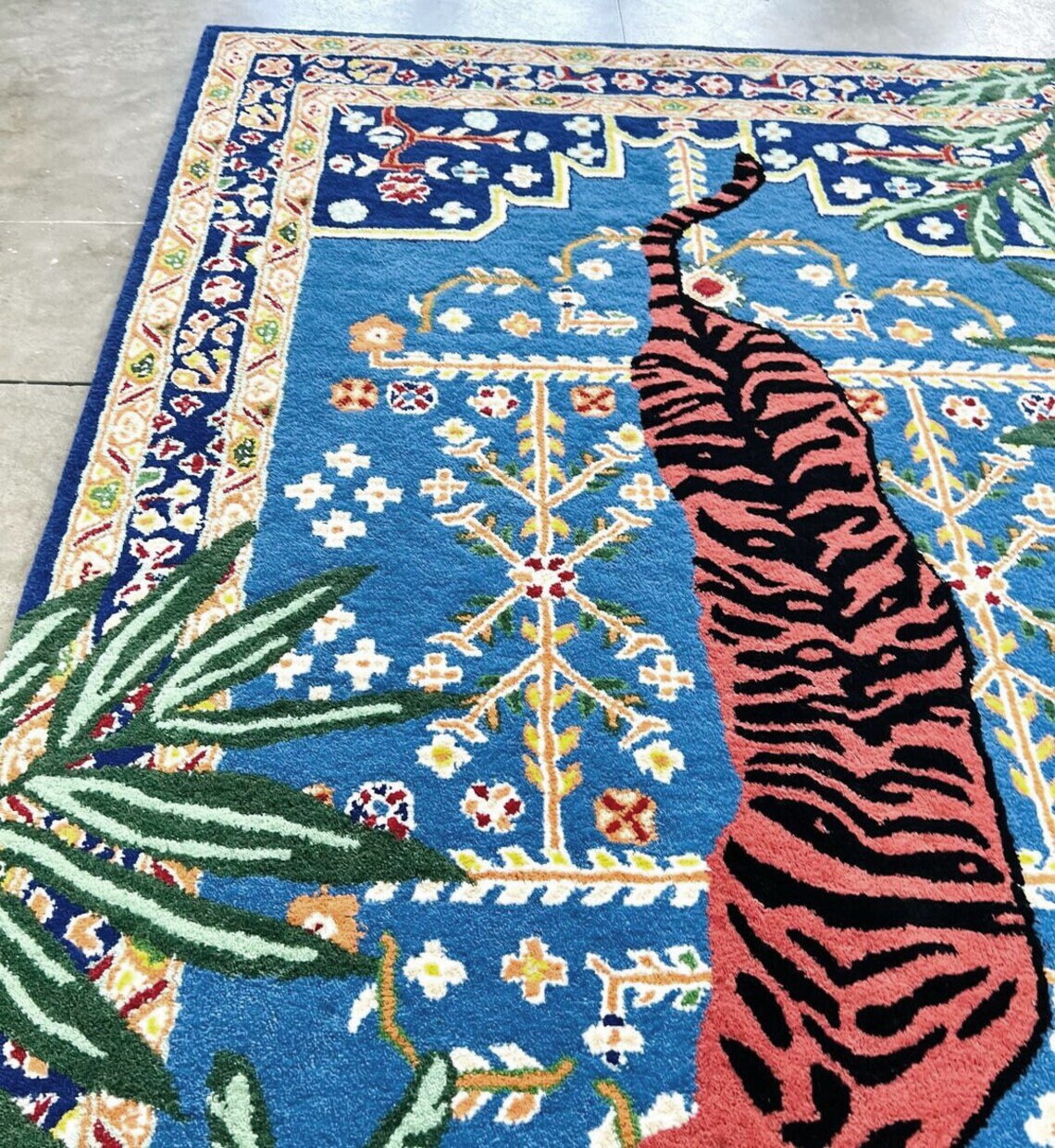 Rida Handloom Handmade Bengal Tiger Area Rug Carpet for Bedroom & Living Room - Blue