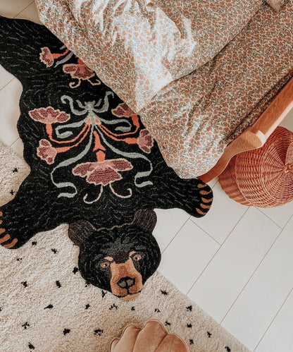 Aztec Bear Shape Hand Tufted Animal Rug - Black