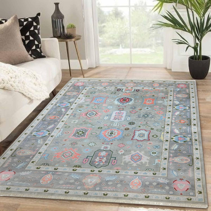 Floral Knotted Oushak Area Rug